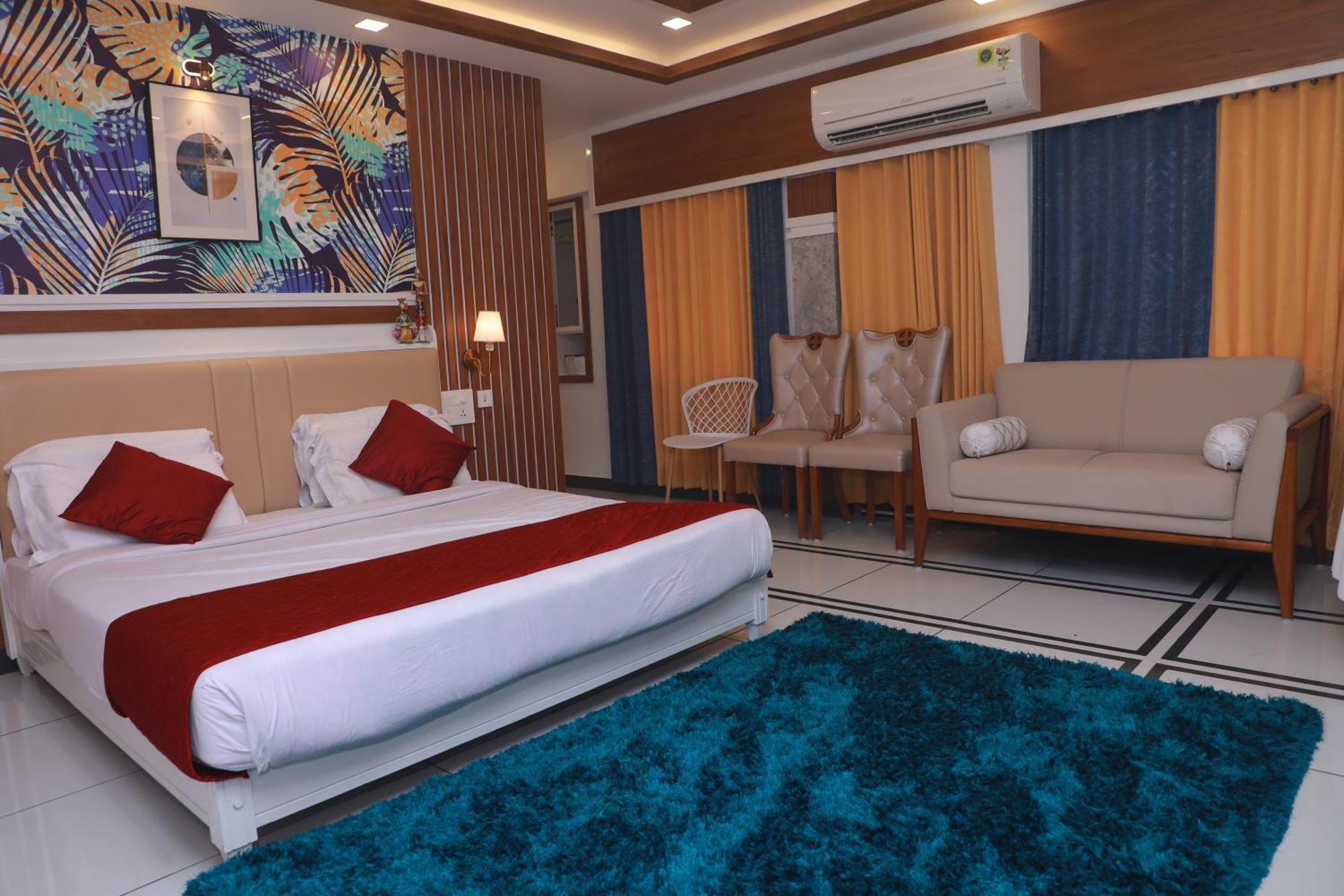 Excellency Airport Hotel Kochi Dış mekan fotoğraf